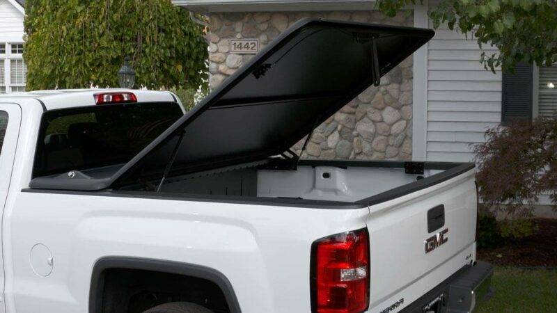 The Most Waterproof GMC Sierra 3500 Tonneau Covers w/Built-In Toolbox ...